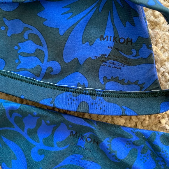 Mikoh Swimwear Set - Picture 3 of 3